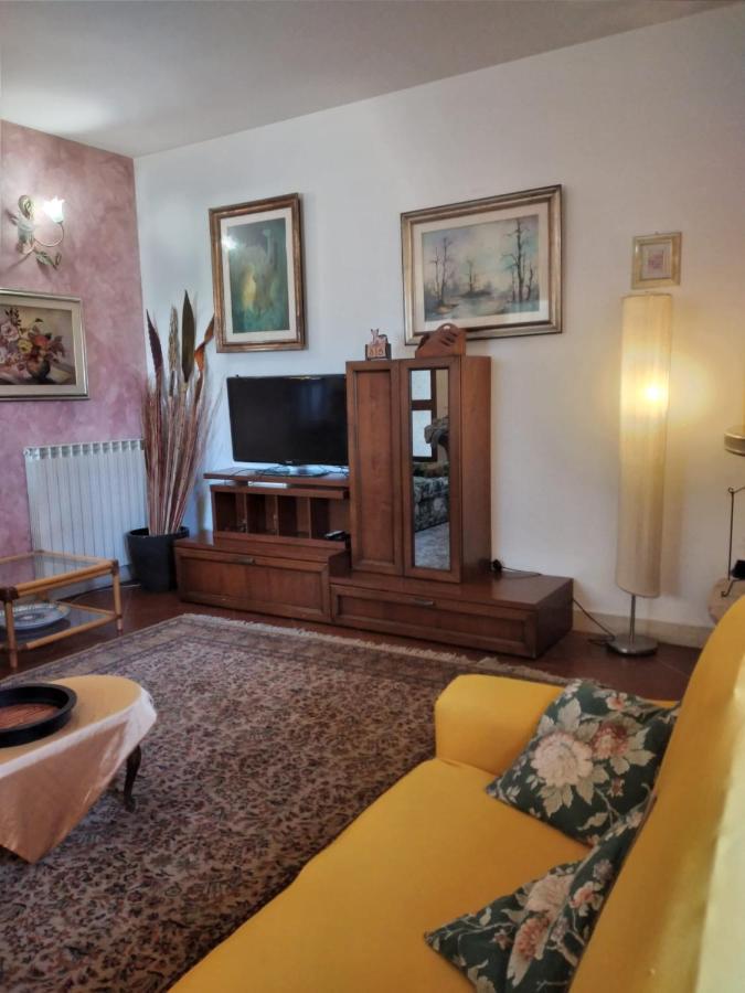 La Casa Degli Oleandri Hotell Rom Exteriör bild