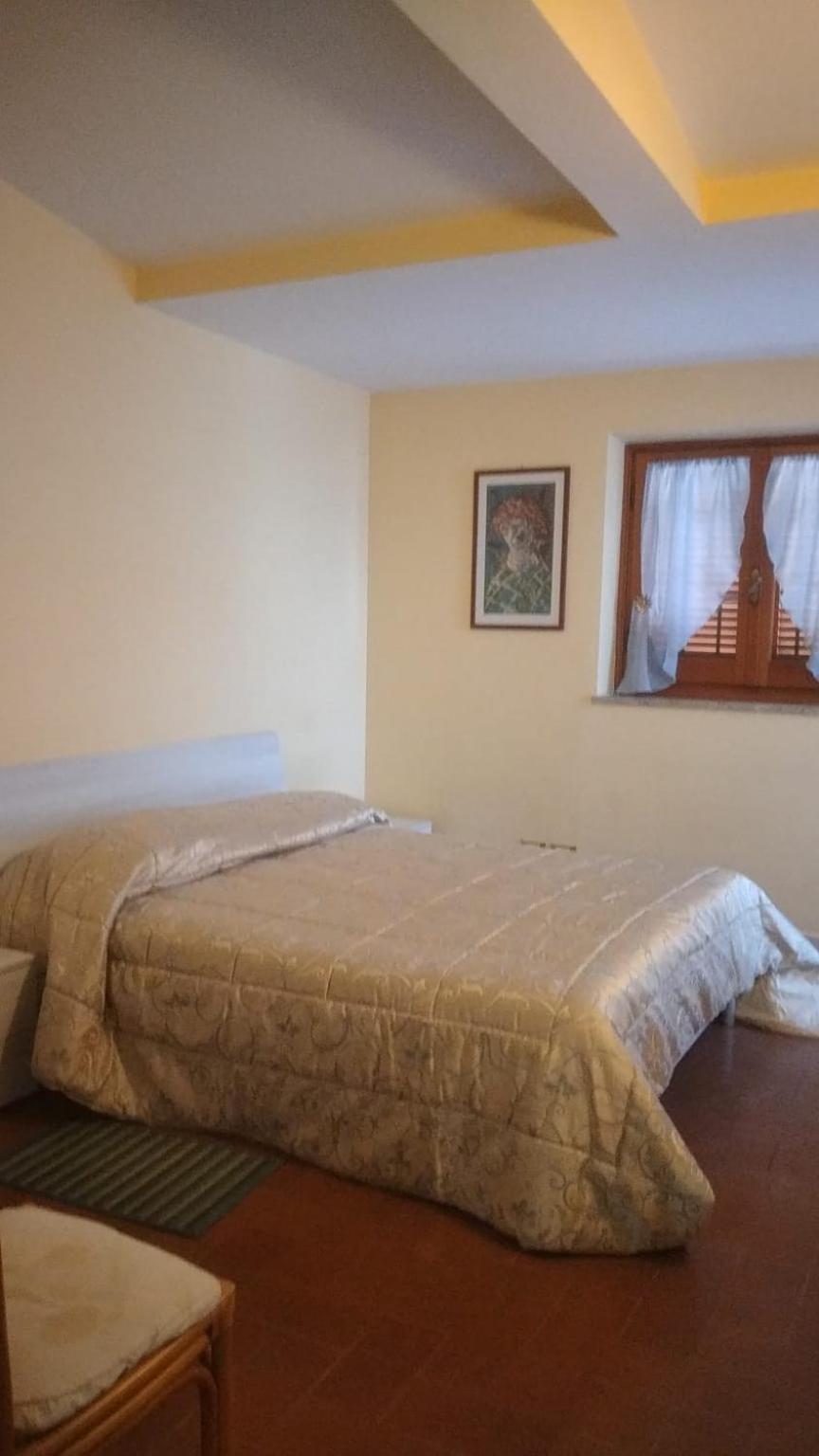 La Casa Degli Oleandri Hotell Rom Exteriör bild